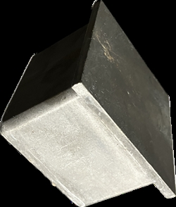 Lokk til 70x70mm innstøpningshylse i 80x80x4 mm.