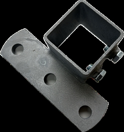 Løftebeslag 3-hulls front til 70x70 mm stolpe. 