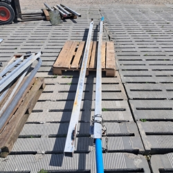 1 stk. brukte 70x70 mm stolper, lengde: 4 m