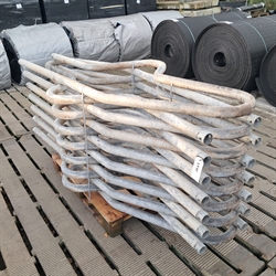 15 stk. brukte 2" sengebøyler lengde: 2,20 m Cc: 0,34 m S434