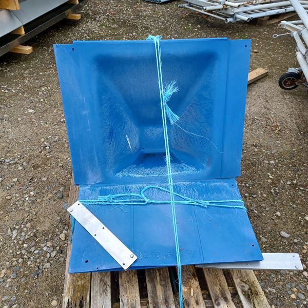 40 stk. brukte fôrtrau DeLaval 76x60 cm 