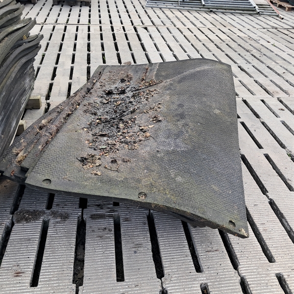 70 stk. brukte gummimatter 25 mm. 170x115 cm. G107