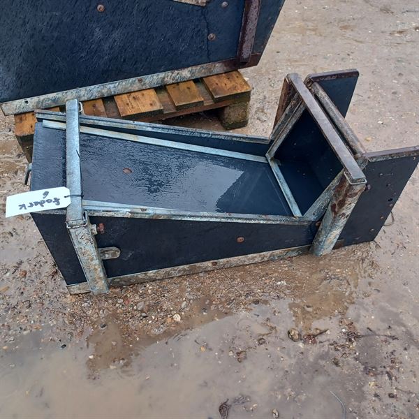 1 stk. brukt fôrkasse 35x38x90 fôrkasse8