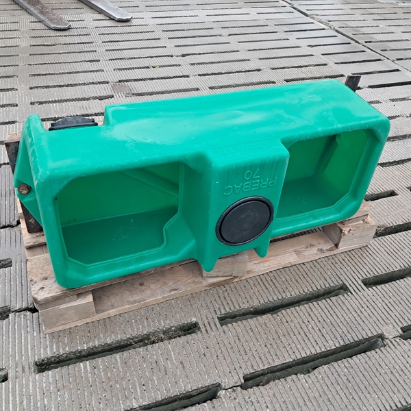 1 stk. brukt La Buvette drikkekar 100x40 cm.